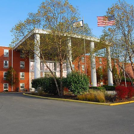 Ramada Conference Center Hotel Morgantown Exterior foto