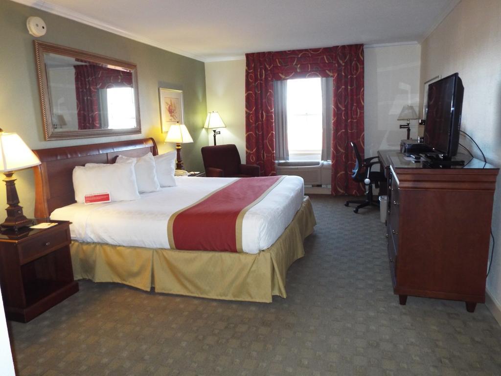 Ramada Conference Center Hotel Morgantown Exterior foto
