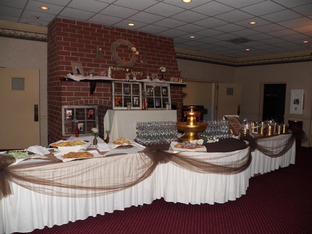 Ramada Conference Center Hotel Morgantown Exterior foto